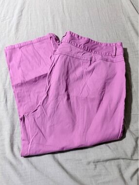 Venezia Lilac Capri